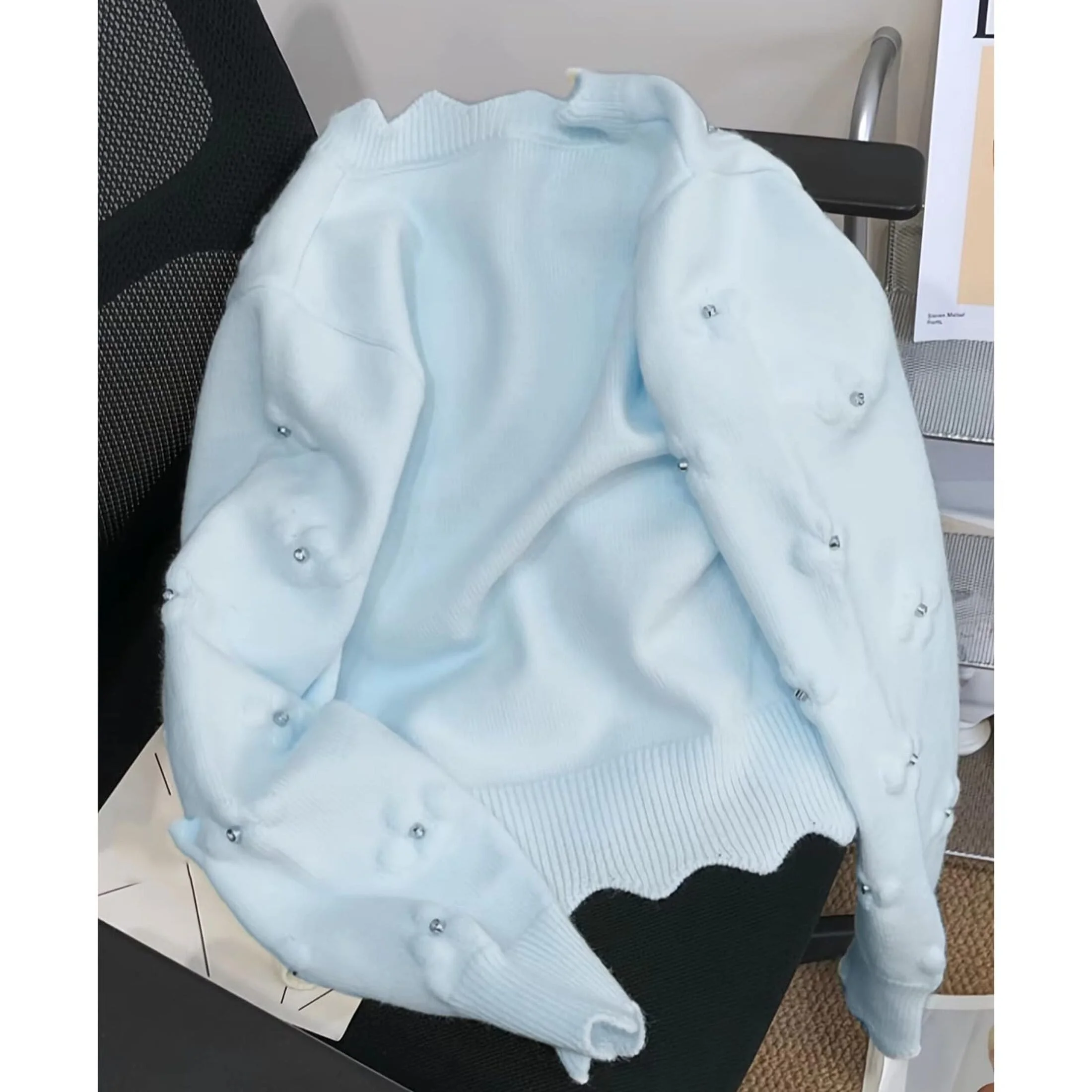 Kurzärmliger Pullovermantel mit kleinem Duft für Damen, lockerer und lockerer Rückenstil, neue Herbstsaison 2022, weicher und flauschiger Strick