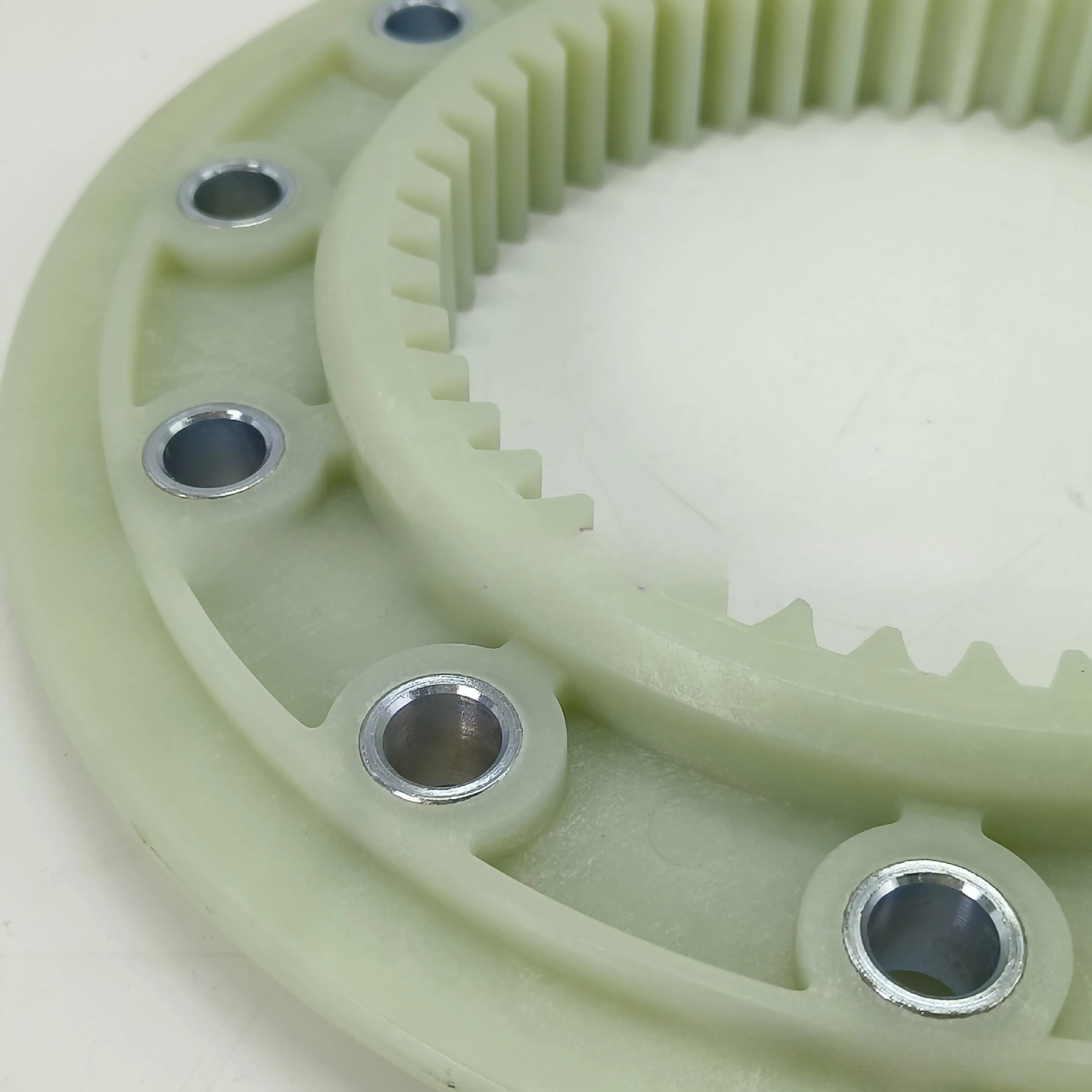 

4456914 connecting plate is suitable for excavator accessories OD295 * 48 teeth