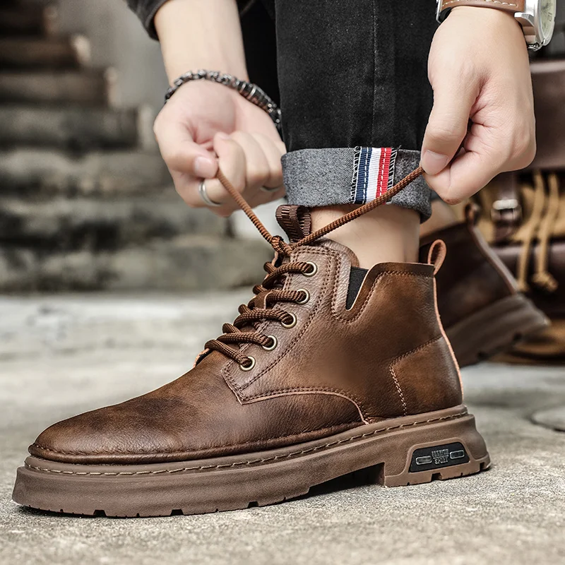 

New Men's Shoes: Chelsea Boots for Men, One-Click Slip-On Fashion Boots, Large-Size Reversible Leather Short Boots, Men's Genuin