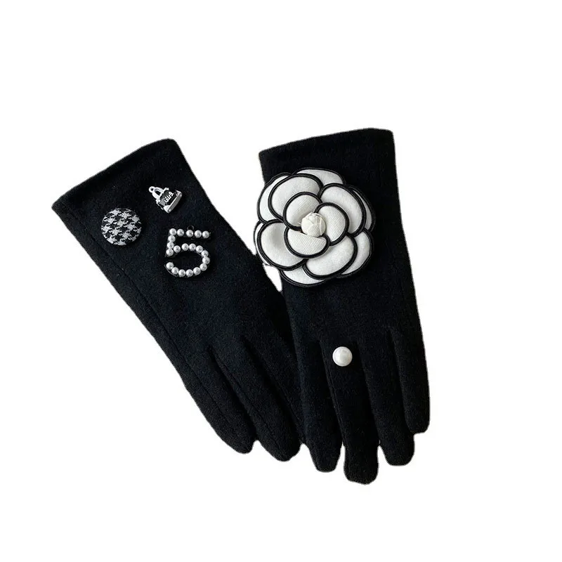 2022 Brand Designer Winter Gloves Warmers Plus Double Thicken Phone Wool Mittens Flower Black Glove guantes Femme