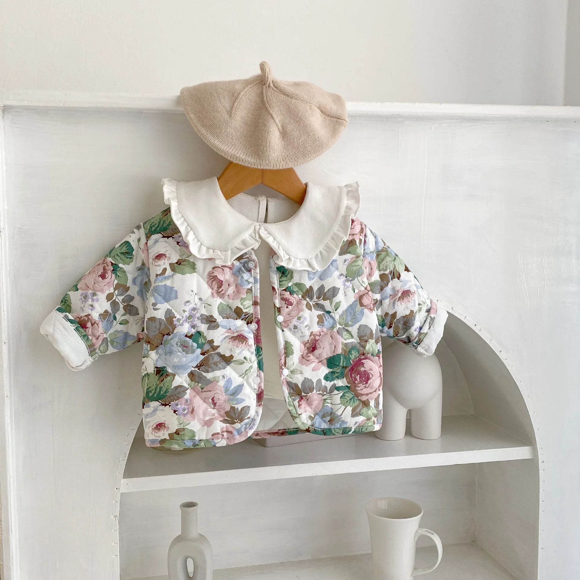 New winter clothing for girls, babies, infants, and children: thick cotton jacket with cotton clip, light and refreshing long sl