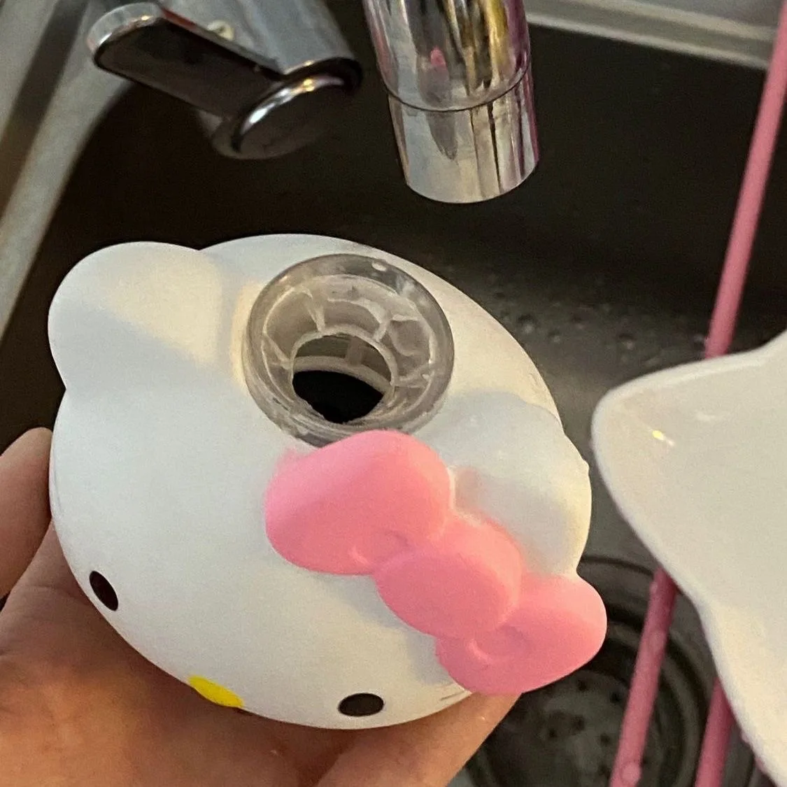 Creative Hello Kitty Kitchen Shower Faucet Kawaii Splash-proof Faucet Filter Household Rotatable Faucet Filter Home Goods Gift