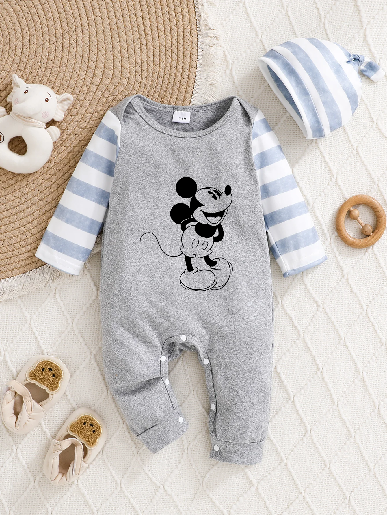 

【Официально авторизовано】 Детский комбинезон с капюшоном Disney Mickey Mouse | Нежная и уютная ткань, полосатый принт на рукавах