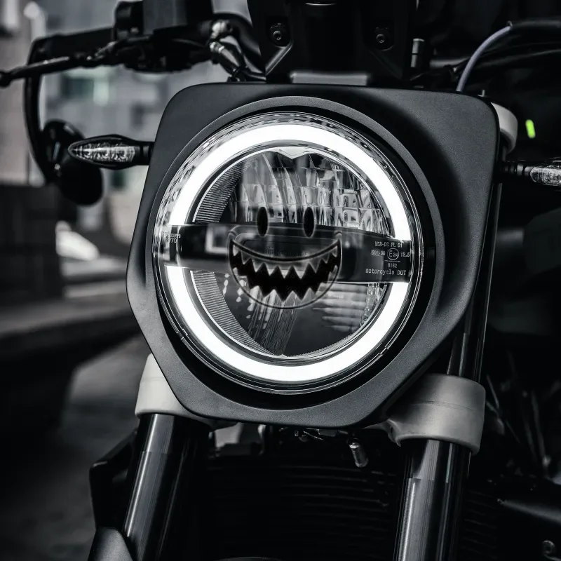 

Для HUSQVARNA 401 Svartpilen 701 Nuda 900 Norden 901, украшение для фар мотоцикла, забавные креативные наклейки