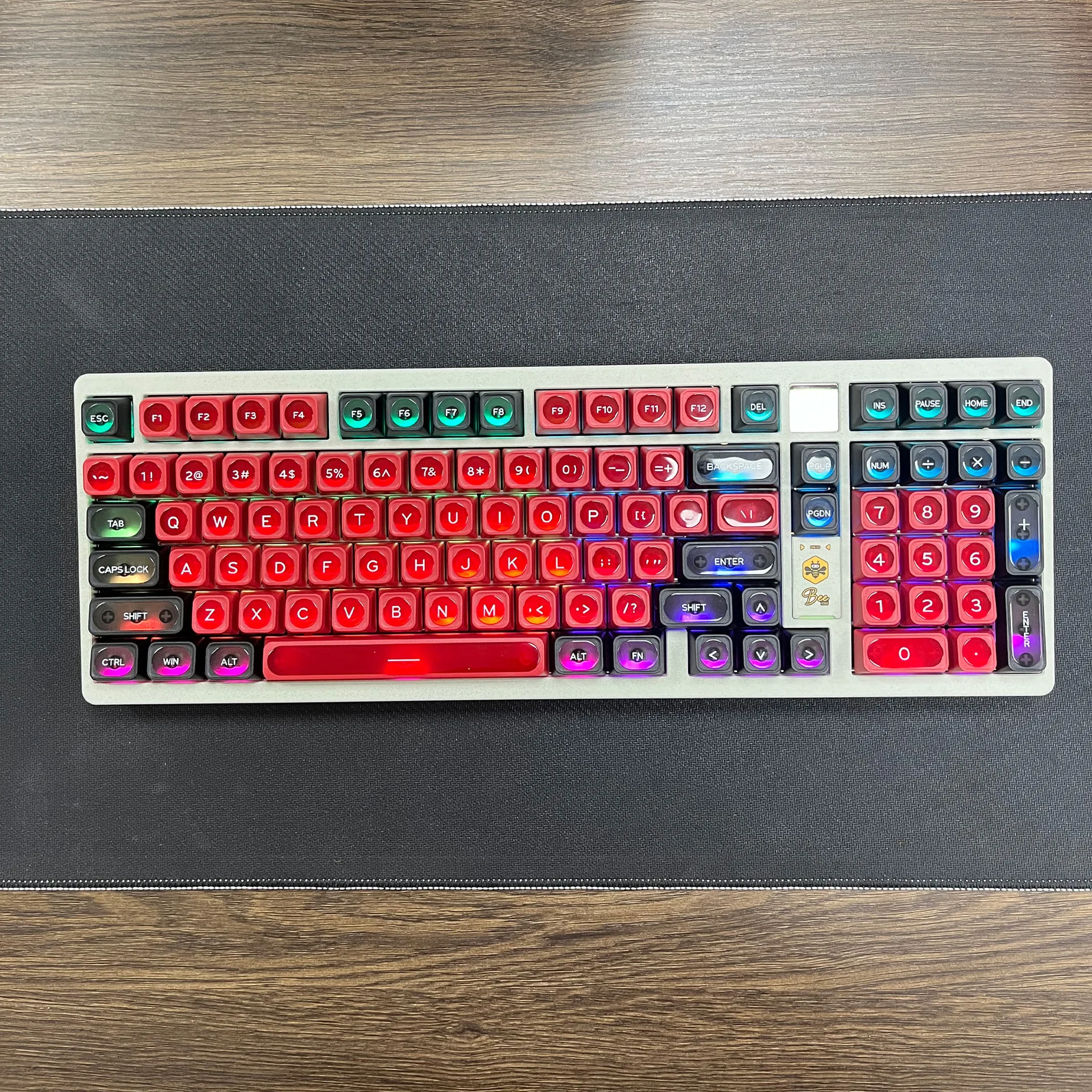 Opal original bicolor grabado luna creciente rojo transparente personalizado keycap 131 teclas