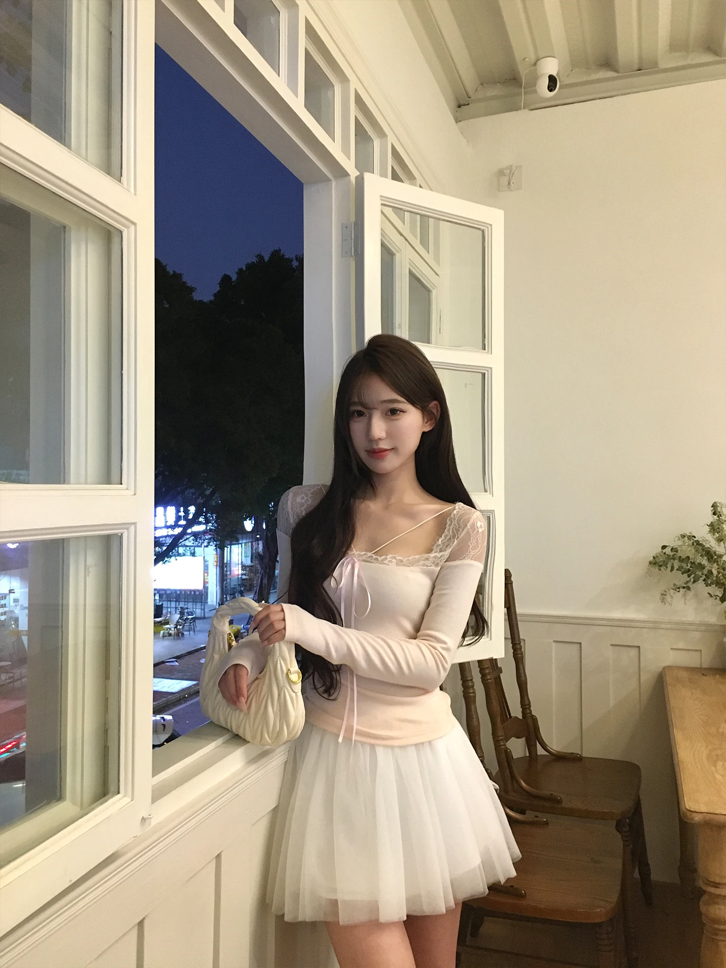 

Новая весенняя коллекция: Элегантная кружевная юбка-трапеция с завышенной талией для женщин