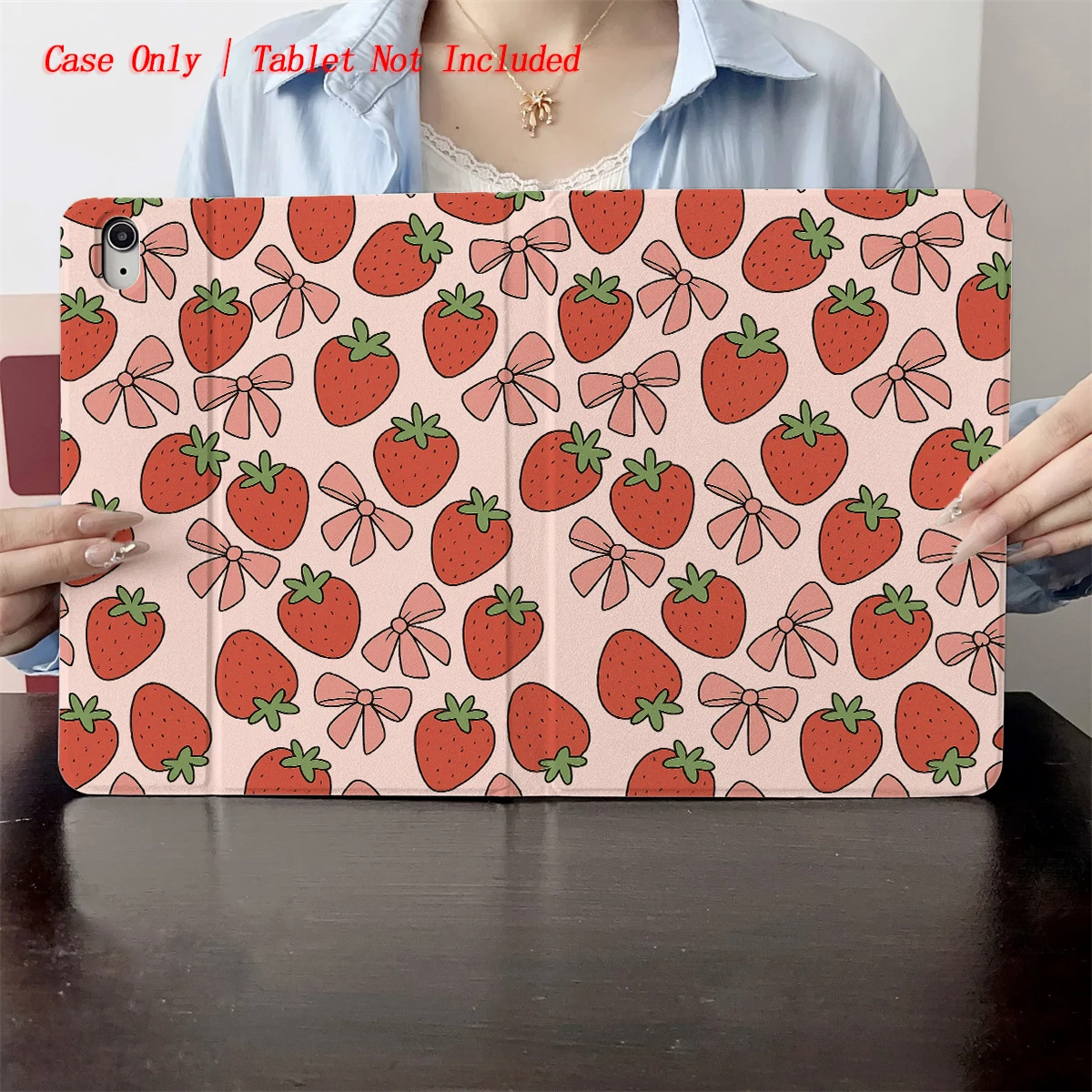 

Печать клубники и цветочного лука 2025 года — чехол подходит для нескольких таблеток Apple, таких как iPad/iPad pro/iPad air