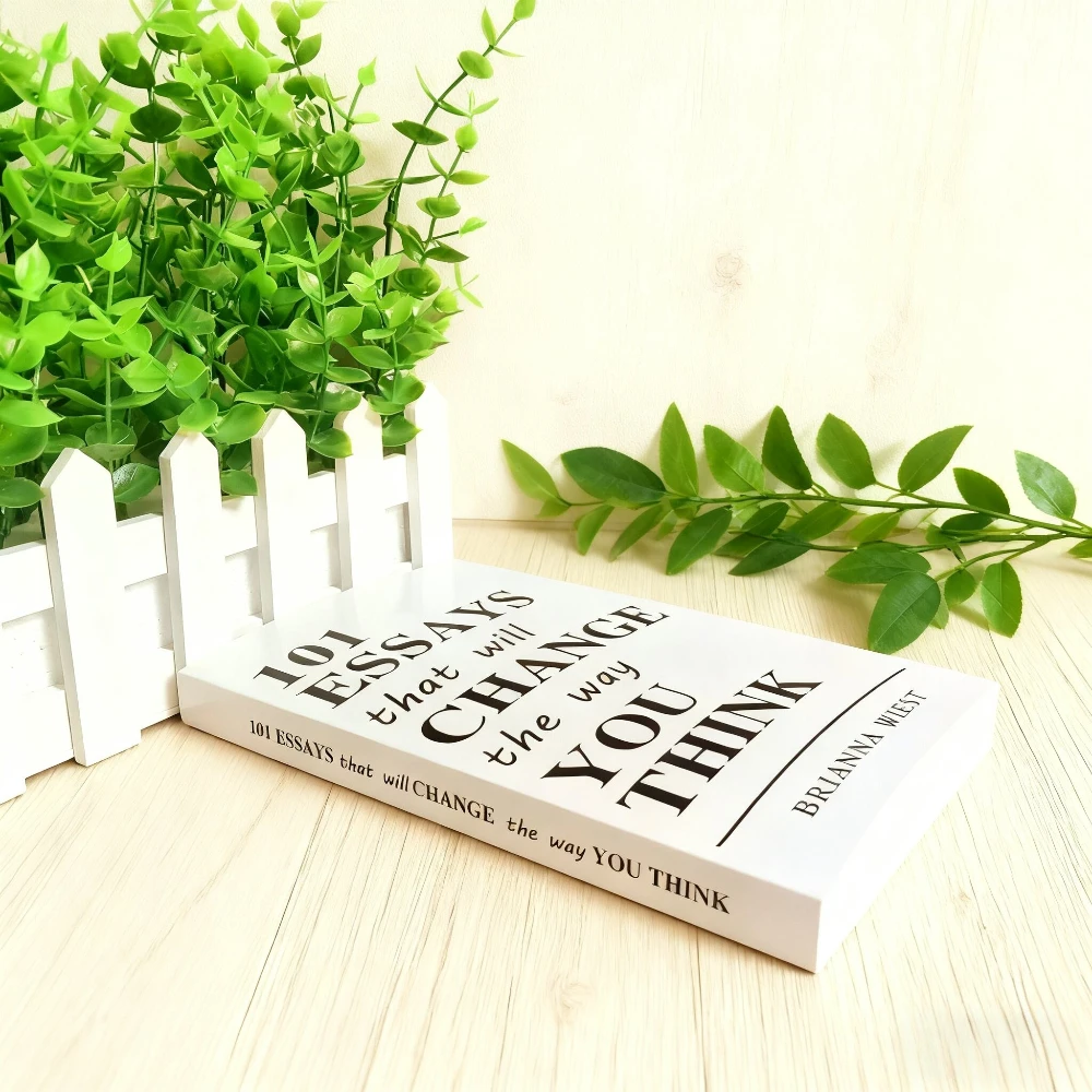 101 Essays That Will Change The Way You Think Paperback English Book