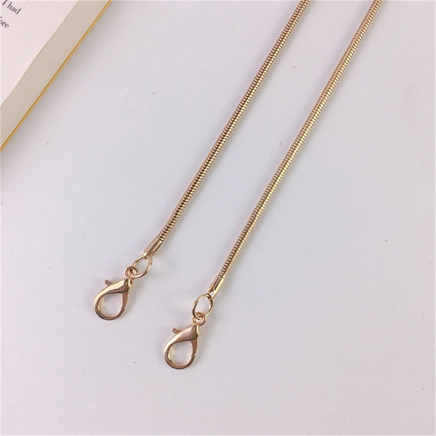 Sr الفاخرة الهاتف المحمول Crossbody الأشرطة الحبل سوار معدني سلسلة آيفون 14 13 برو ماكس سامسونج فليب 4 S23 الترا