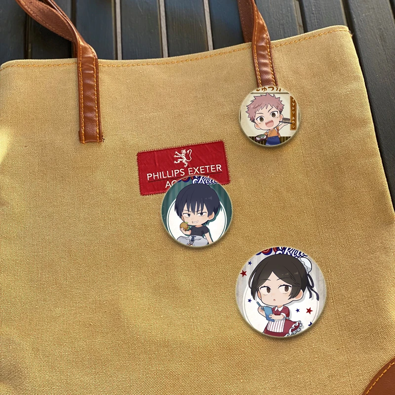 Anime Cartoon Figures Yuuji Itadori/Maki Zenin/Megumi Fushiguro/Toge Inumaki Brooch Badge Snap-in Pins for Backpack Accessories