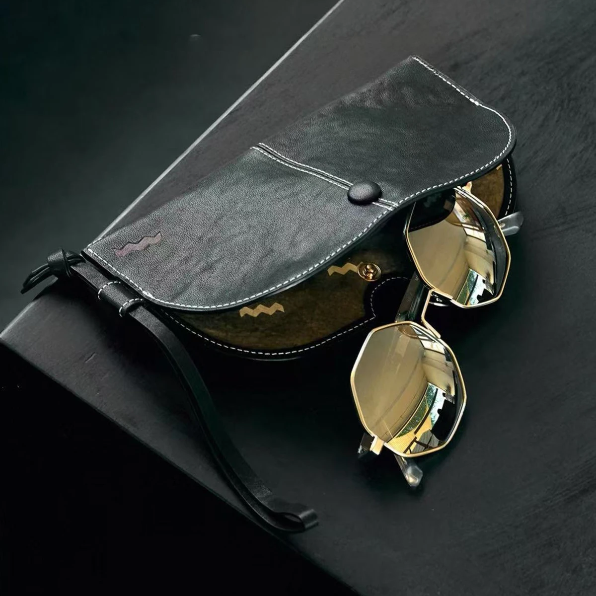 Korean Version Glasses Storage Pouch Handbags Accessories Decorative Genuine Leather Sunglasses Pouches Men/Women Universal
