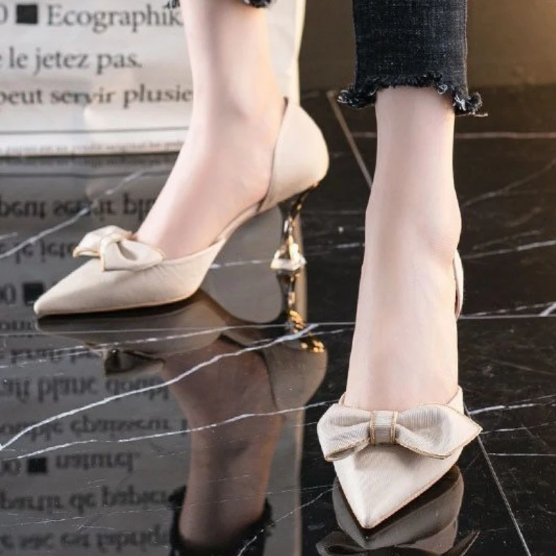 2024 new style with skirt design sense niche black workplace one-line buckle French bow women's shoes all-match