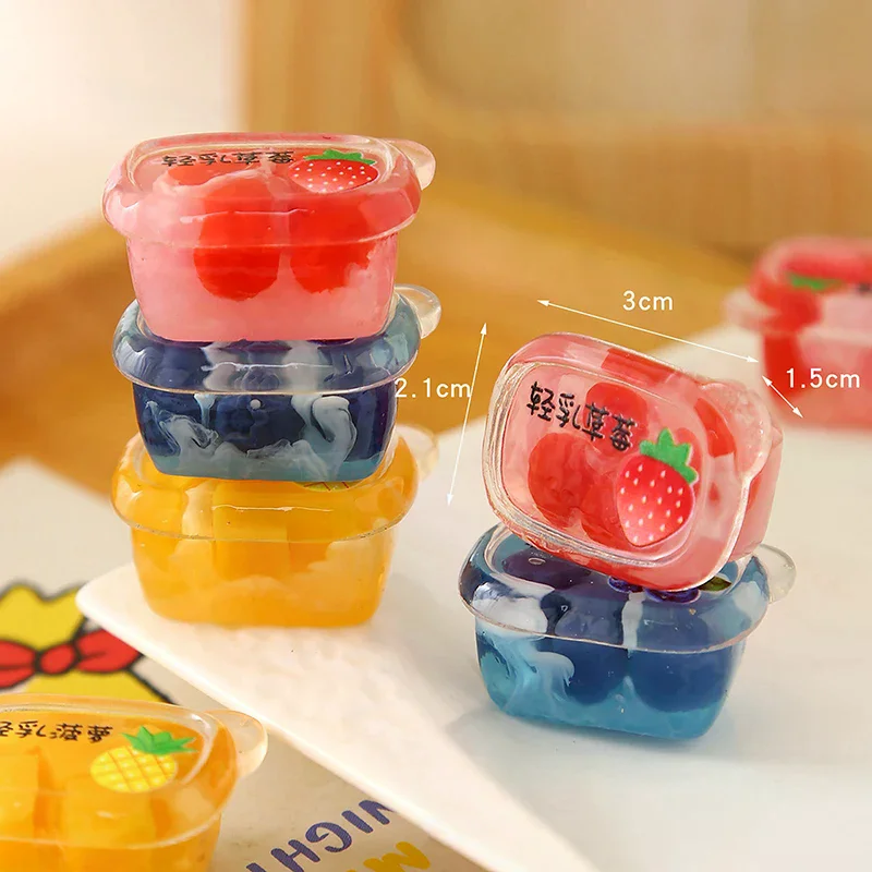3 قطع من سوبر ماركت البلاستيك الصغير لبيت الدمى، نموذج مزيج من الفاكهة المختومة لتزيين الطعام