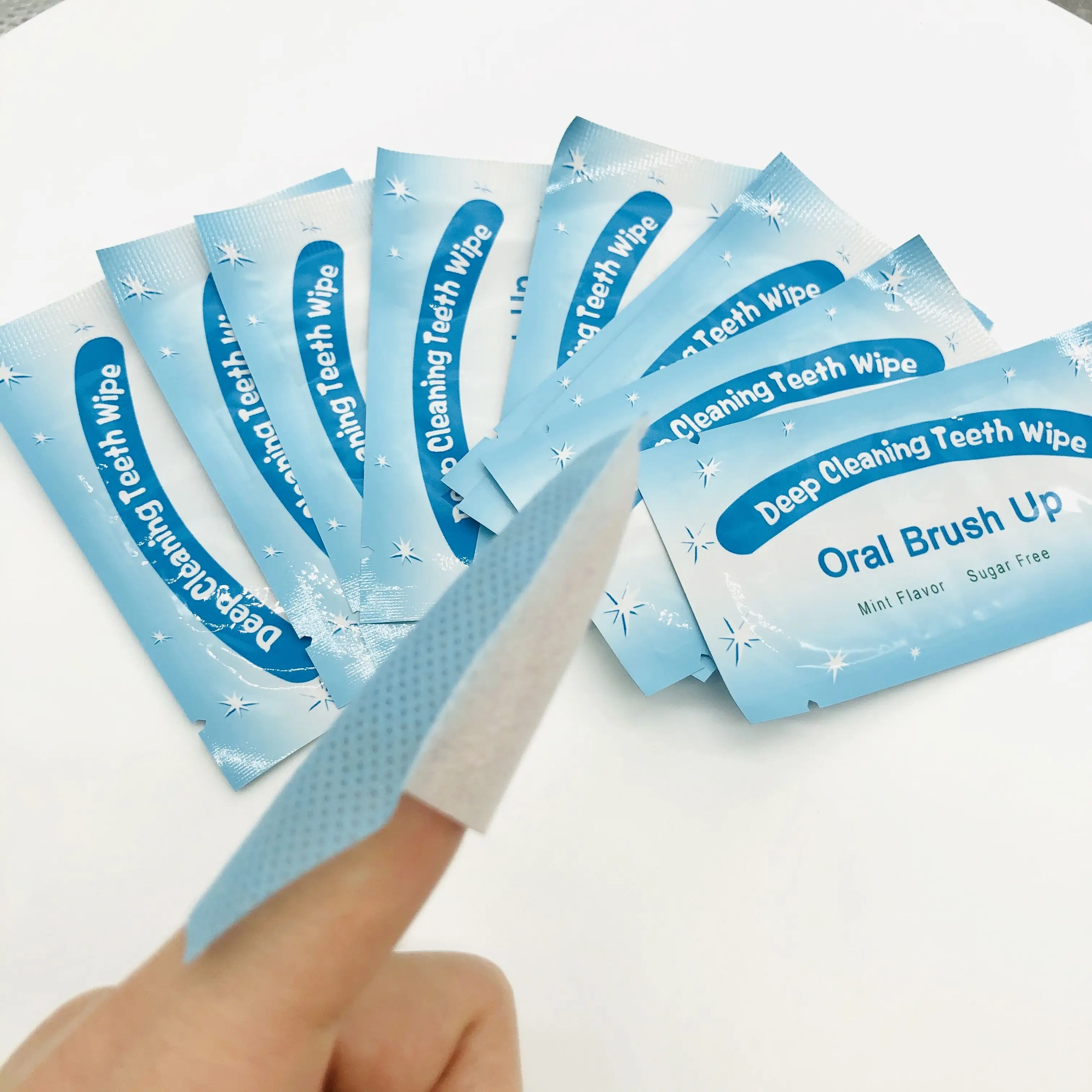 Disposable Easy Brush Up Clean Teeth Finger Wipe-s Teeth Whitening Oral Brush Up With Wholesale Price