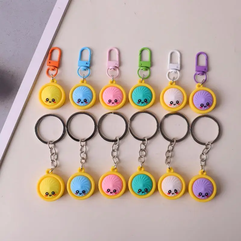 Cute Cartoon Steamed Bun Keychains Soft PVC Lovely Smiling Face For Backpack Decoration Party Favors Kids Gifts