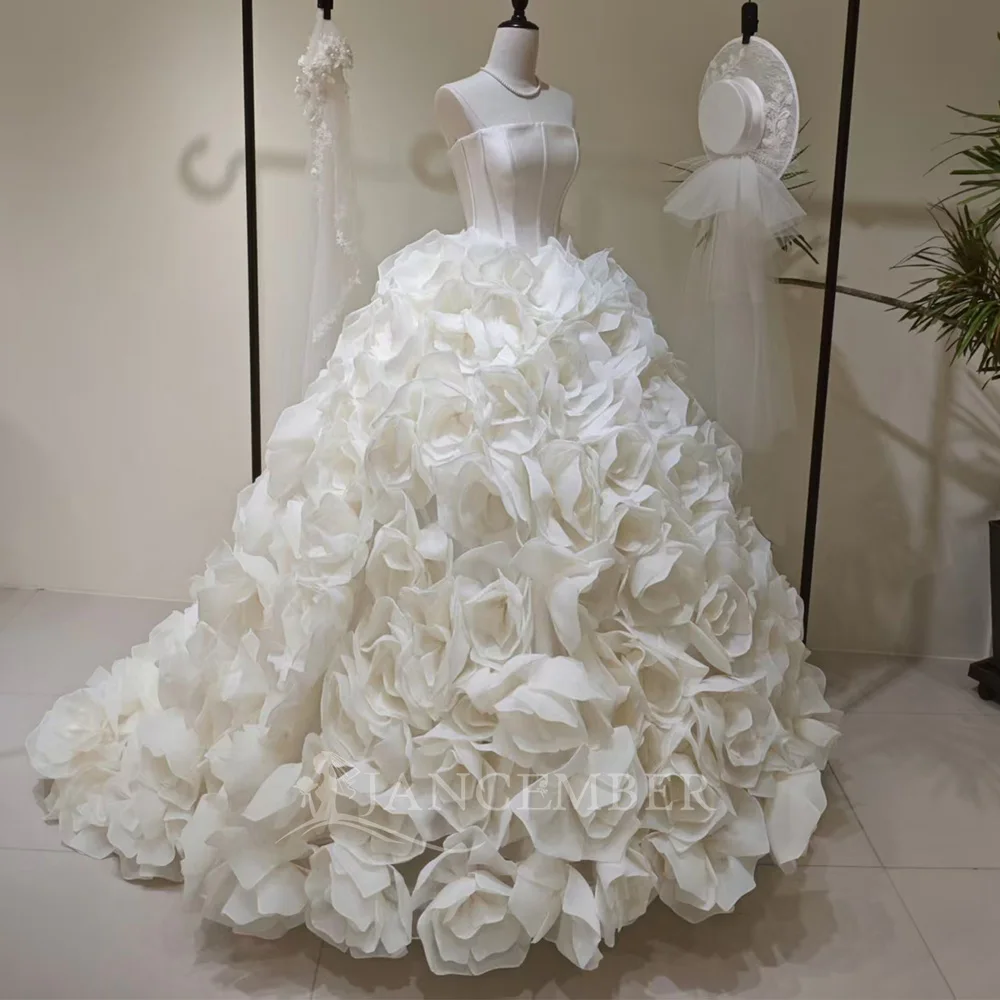 Flash Sale Surprise Price Wedding Dresses For Women Satin Sleeveless Ruched Customized Strapless vestidos de novia boda