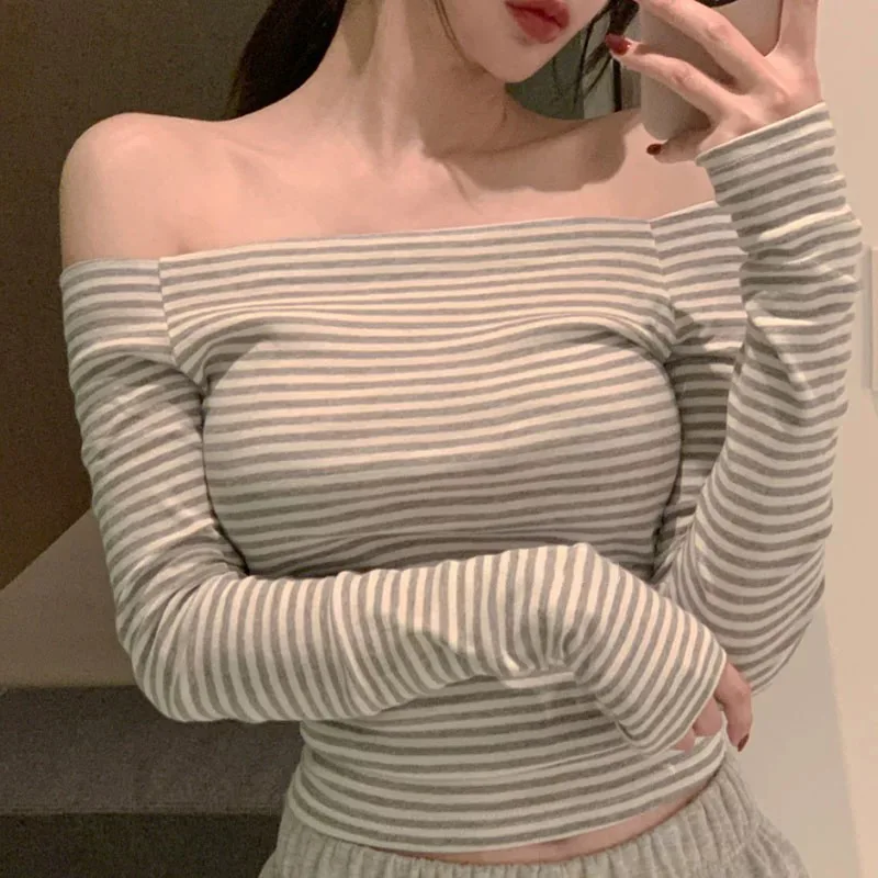 Unique Sei Autumn and Winter Classic Korean Series Sense Stripe off-Shoulder Pure Desire Gentle Long sleeve Base T-shirt Top