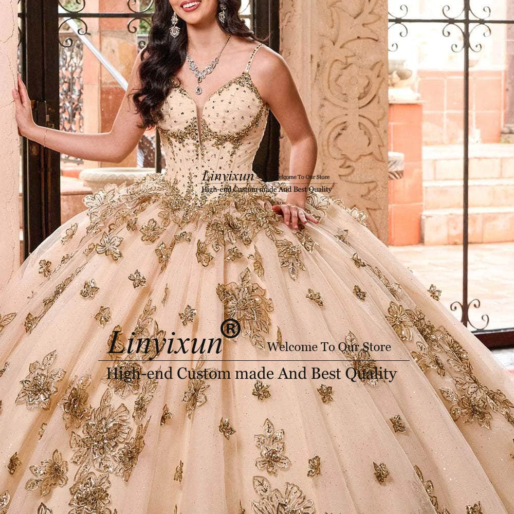 فستان الأميرة الساطع Quinceanera مزين بالدانتيل الحلو 16 فساتين فستاين سهرة/فساتين الحفلات مخصص بحزام سباغيتي فيستدوس دي 15 سنة