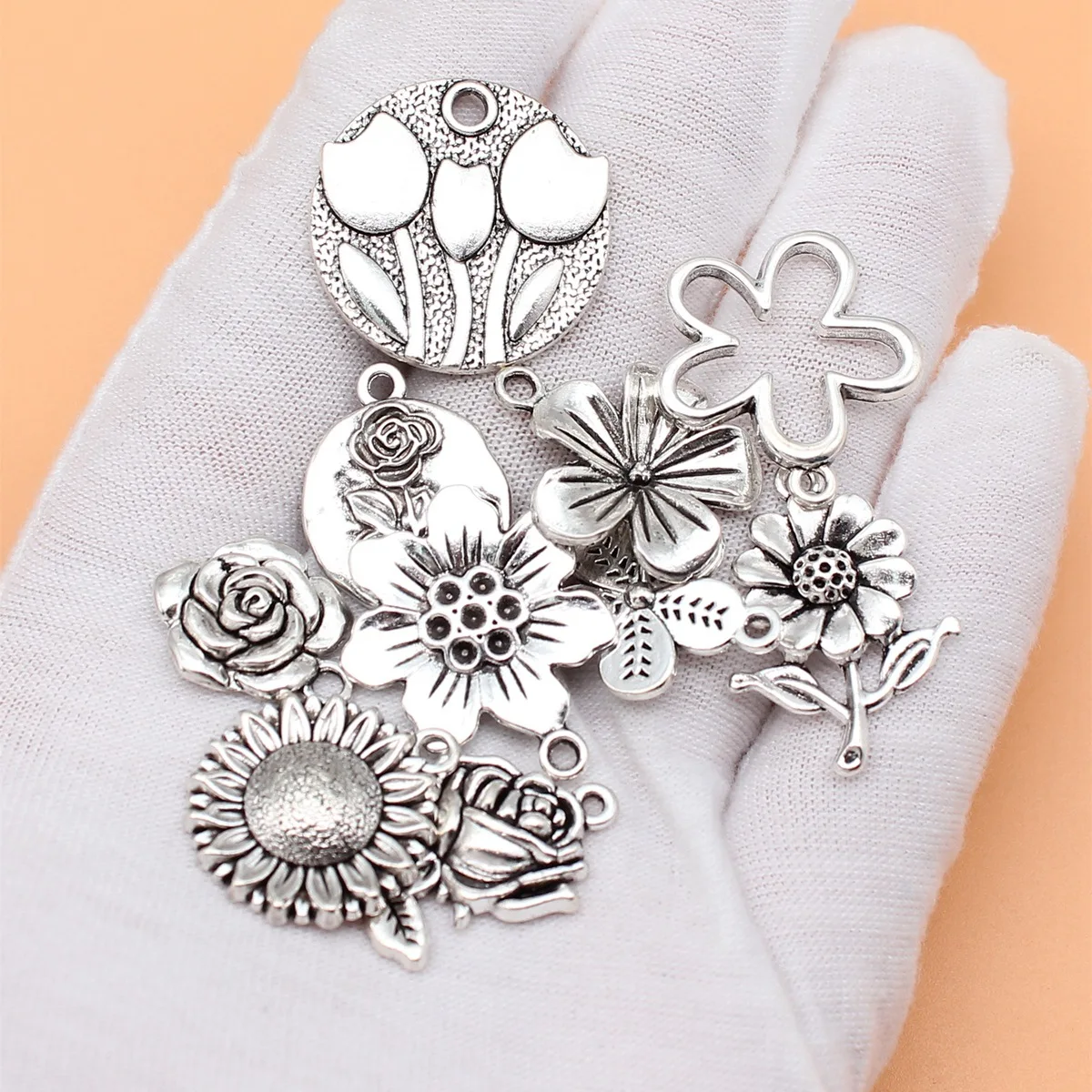 10pcs Antique Silver Color Flowers Charms Collection For DIY Jewelry Making, 10 Styles, 1 of Each