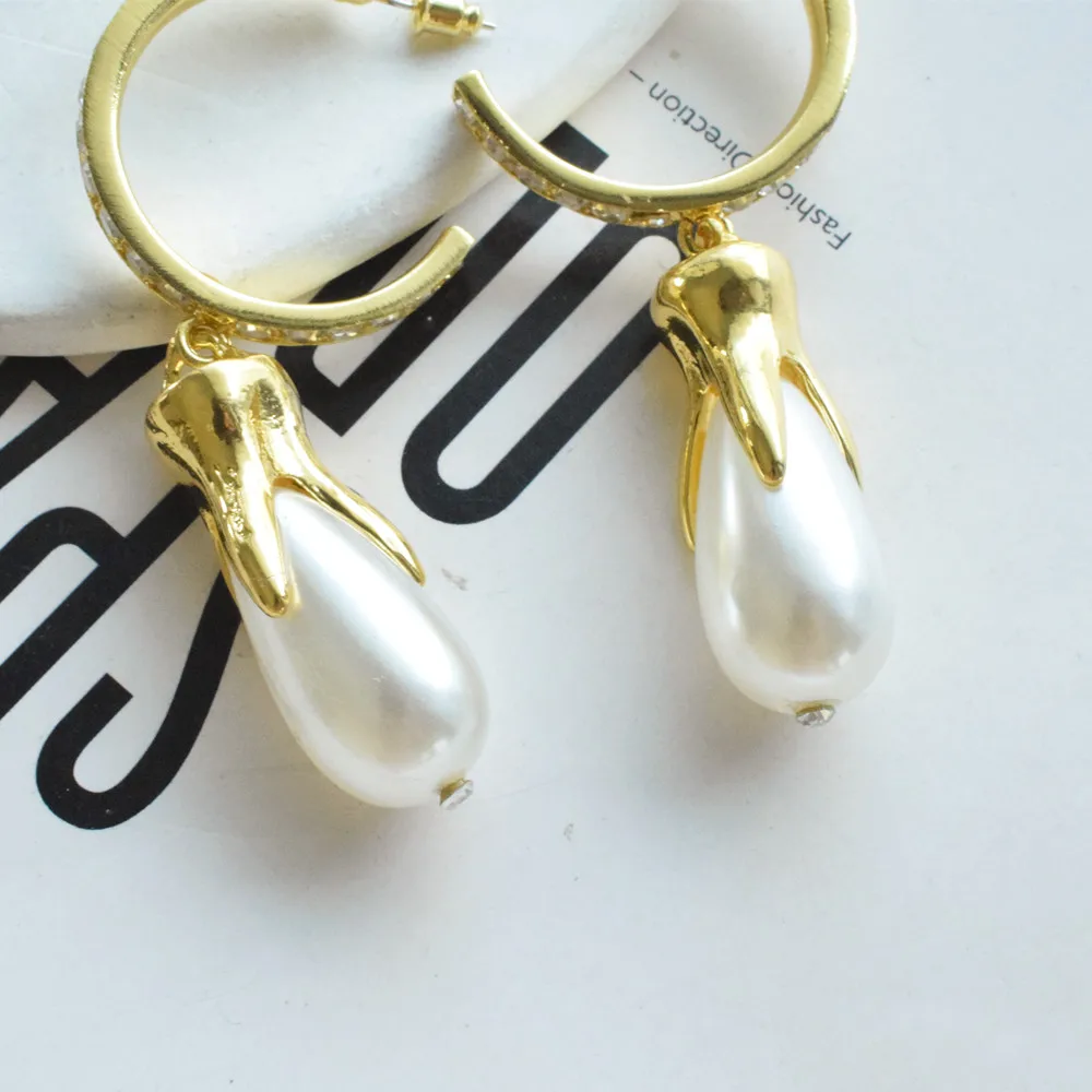 Übertriebene Weiße Imitationsperlen-Ohrhänger für Damen, Schmuck, Wunderschönes Tägliches Statement-Accessoire – Detail 6