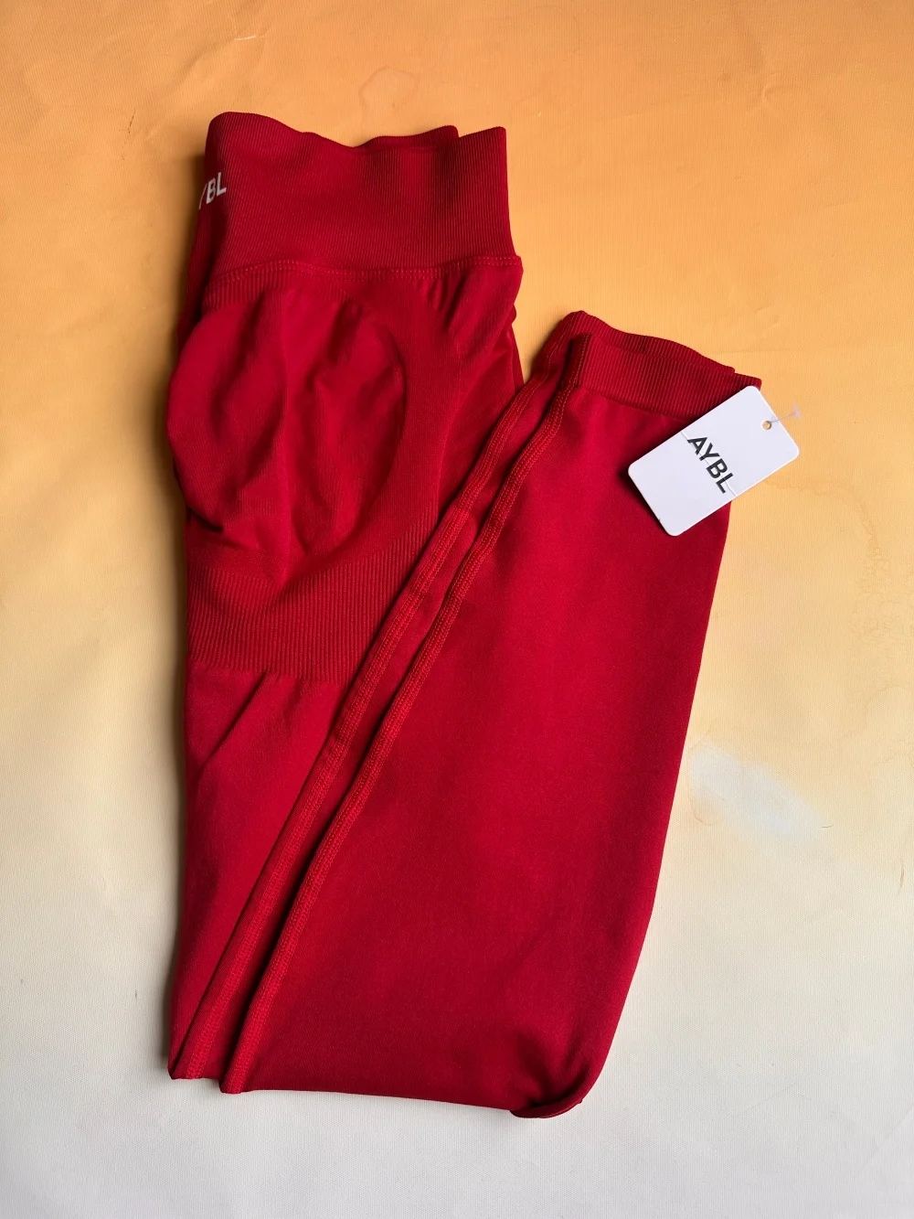 Sportkleding voor dames: naadloze en ademende yogabroek, onzichtbare en nauwsluitende broek, huidvriendelijk en zeer elastisch