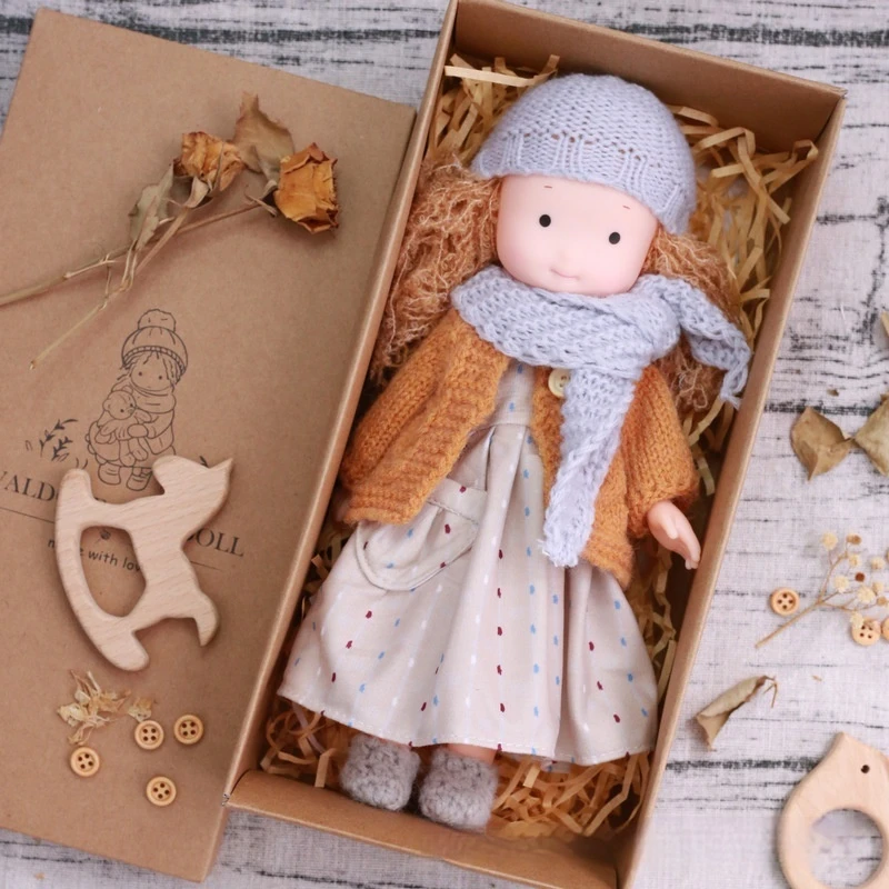 Mini bambola Waldorf di qualità Herirloom, bambola per pollice fatta a mano in morbido velluto, regalo festivo per ornamenti natalizi