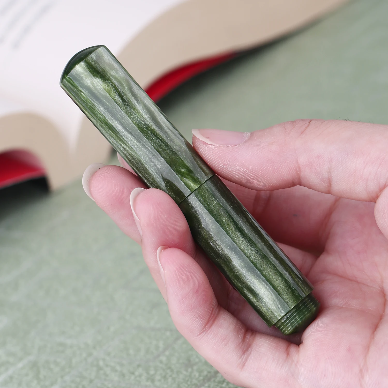 Majohn  Wancai Resin Mini Green Fountain Pen Iridium EF/F Nib Portable Palm Short Travel Ink Pen Fashion Writing Office Gift Set