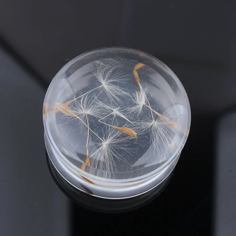 1 Pair White Dandelion Flower Ear Plug Acrylic Flesh Ear Plug Tunnel Ear Expander Gauges Body Piercing Oreja Jewelry 10-25mm