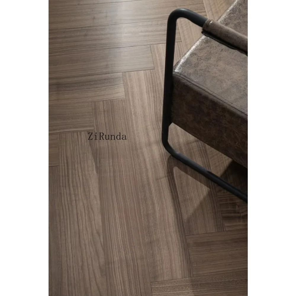 نسخة مخصصة من خشب الجوز والأرضيات الصلبة المتعرجة