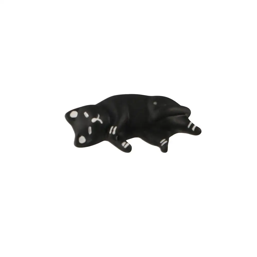 Cute Simulated Cat Fridge Ornaments Resin Handicraft Cat Resin Accessories Sleep Cat Simulation Lazy Cat Miniatures