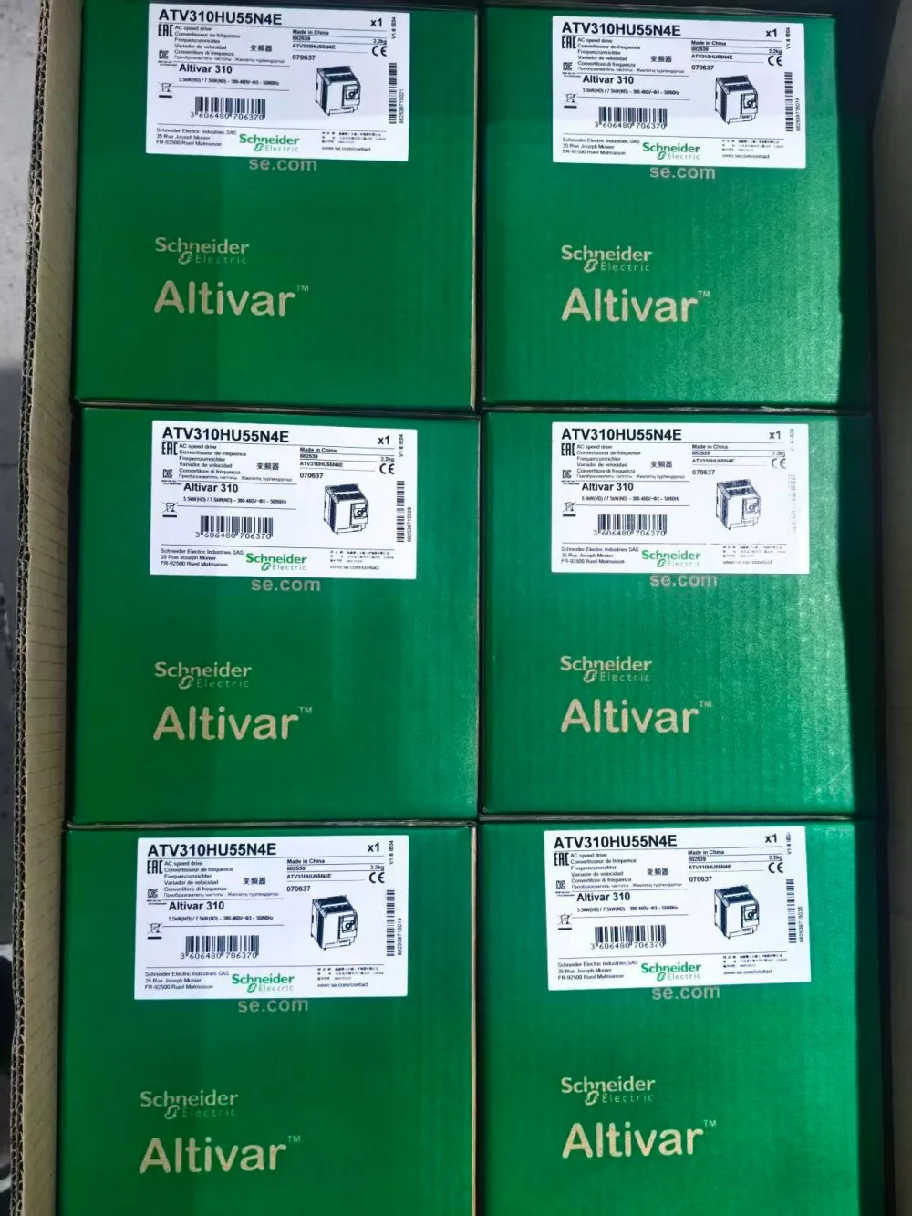Convertitore di frequenza per carichi pesanti ATV310EATV310HU55N4E ATV310HU75N4E ATV310HD11N4E ATV310HD15N4E ATV310HD18N4E ATV310HD22N4E