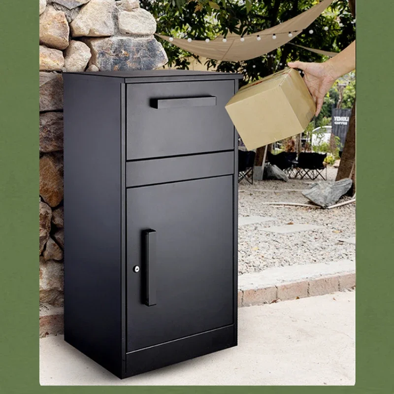 Spot doorstep express delivery cabinet, home mailbox, outdoor contactless delivery, package delivery and receipt