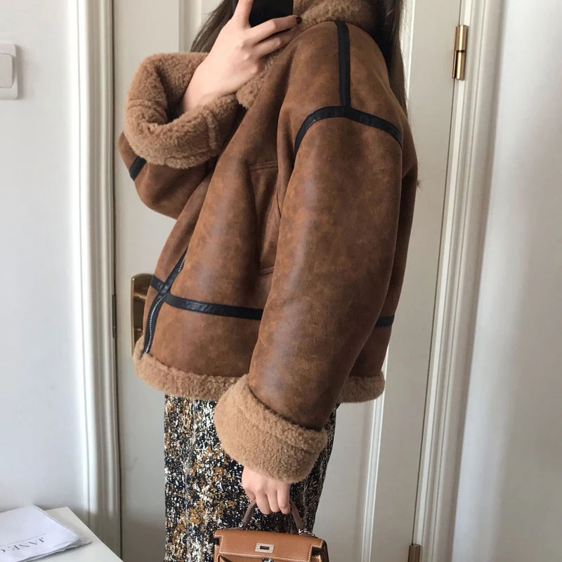 여성용 스웨이드 오토바이 자켓 양고기 모피 코트 짧은 느슨한 한국 스타일 겨울 패션 통근 윈드 브레이커 플러스 사이즈