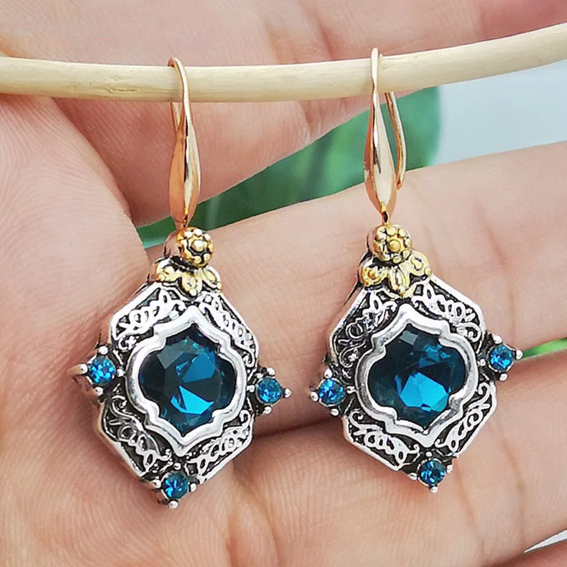 Retro Ethnic Palace Style Rhombus Inlaid Blue Crystal Rhinestone Dangle Earrings Engraving Geometric Pattern for Women Jewelry