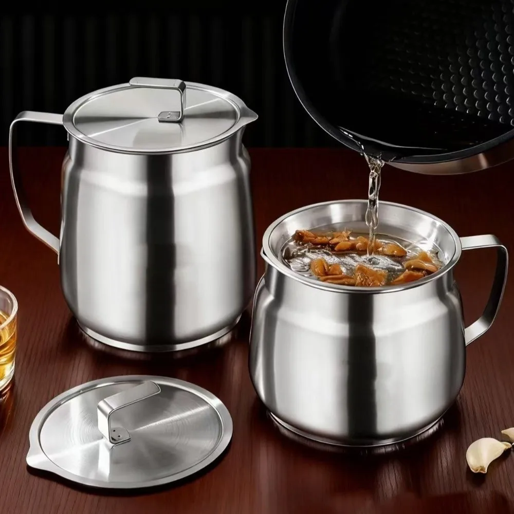 1.5/2L Stainless Steel Oil Kettle with Strainer Rustproof Oil Filtering Pot Round Leakproof Filter Oil Pitcher Deep Frying view 3