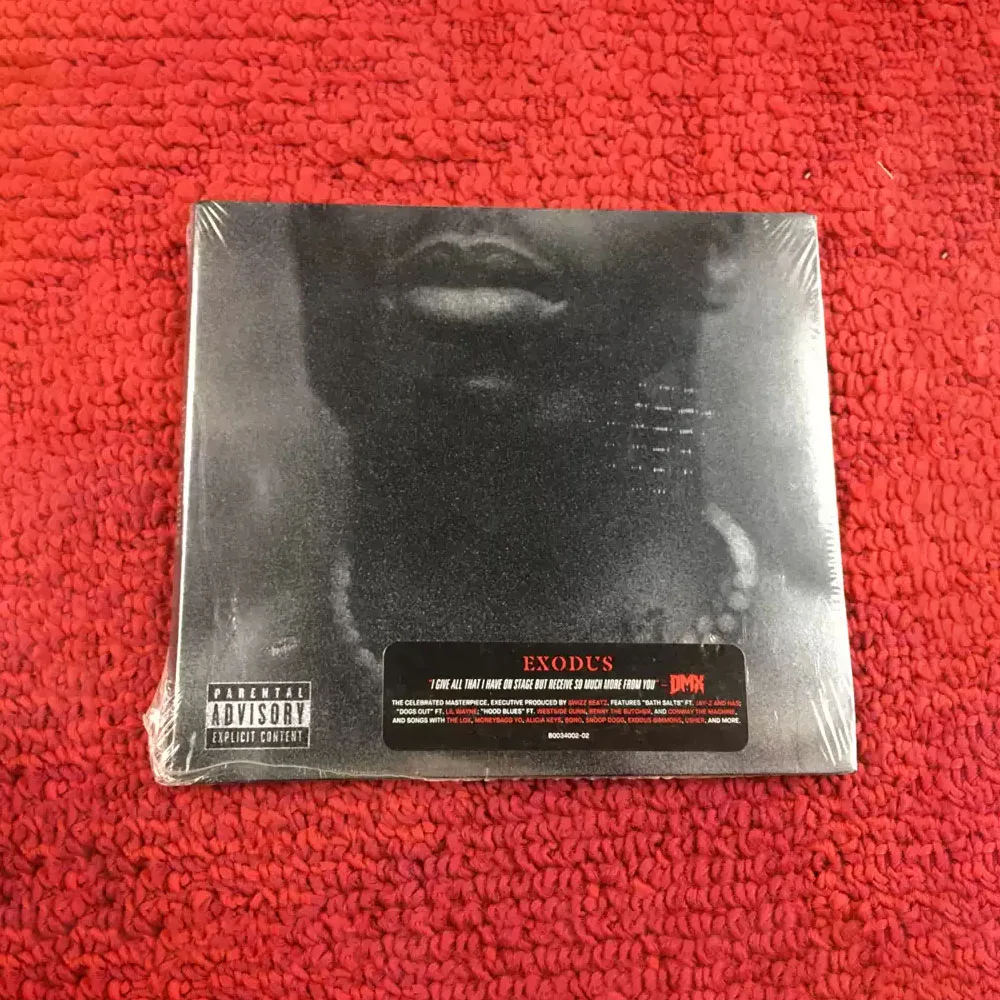 CD 'Exodus' - Rap hardcore légendaire de la côte est par DMX, alliant gospel et hip-hop réfléchissant, un disque de collection.