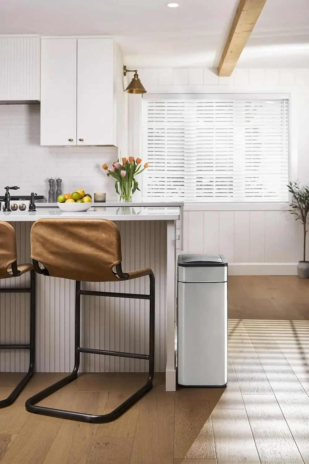 Kitchen Trash Can 60 Liter / 16 Gallon Automatic Trash Can with Butterfly Lid, Motion Sensor Garbage Can for Kitchen, Office, Li