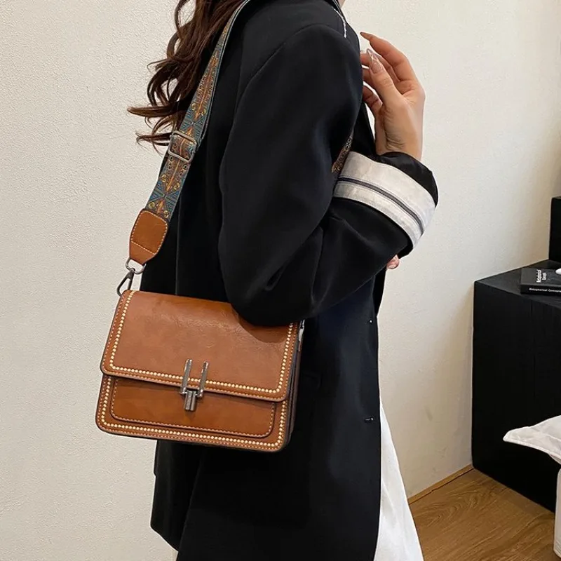Casual Luxury Diaper Bag For Women Leather Crossbody Bag Vintage Tote Minimalist Designer Large Capacity Stylish Trendy