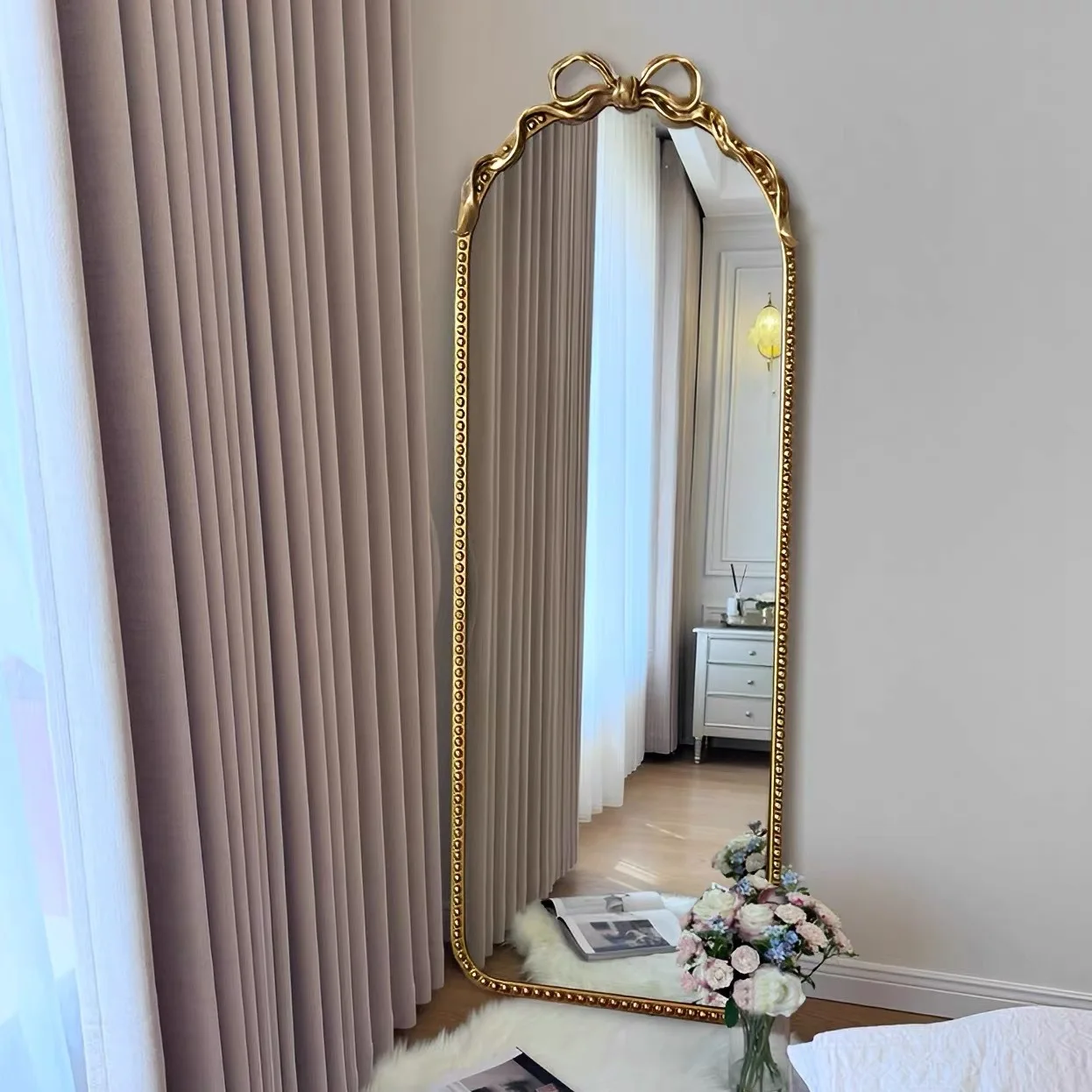 Living room high-end changing mirror, fitting mirror, wrought iron bow dressing mirror