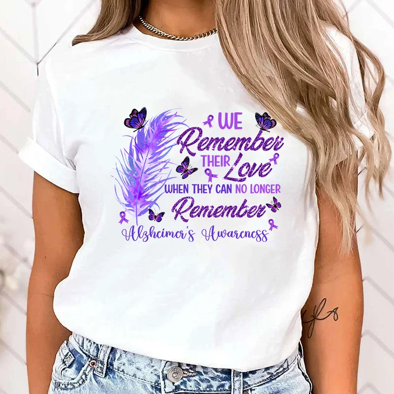 (High Quality T Shirt)Fashion We Remember Their Love When They Can No Longer Remember Alzheimer'S Awareness Print T-Shirt