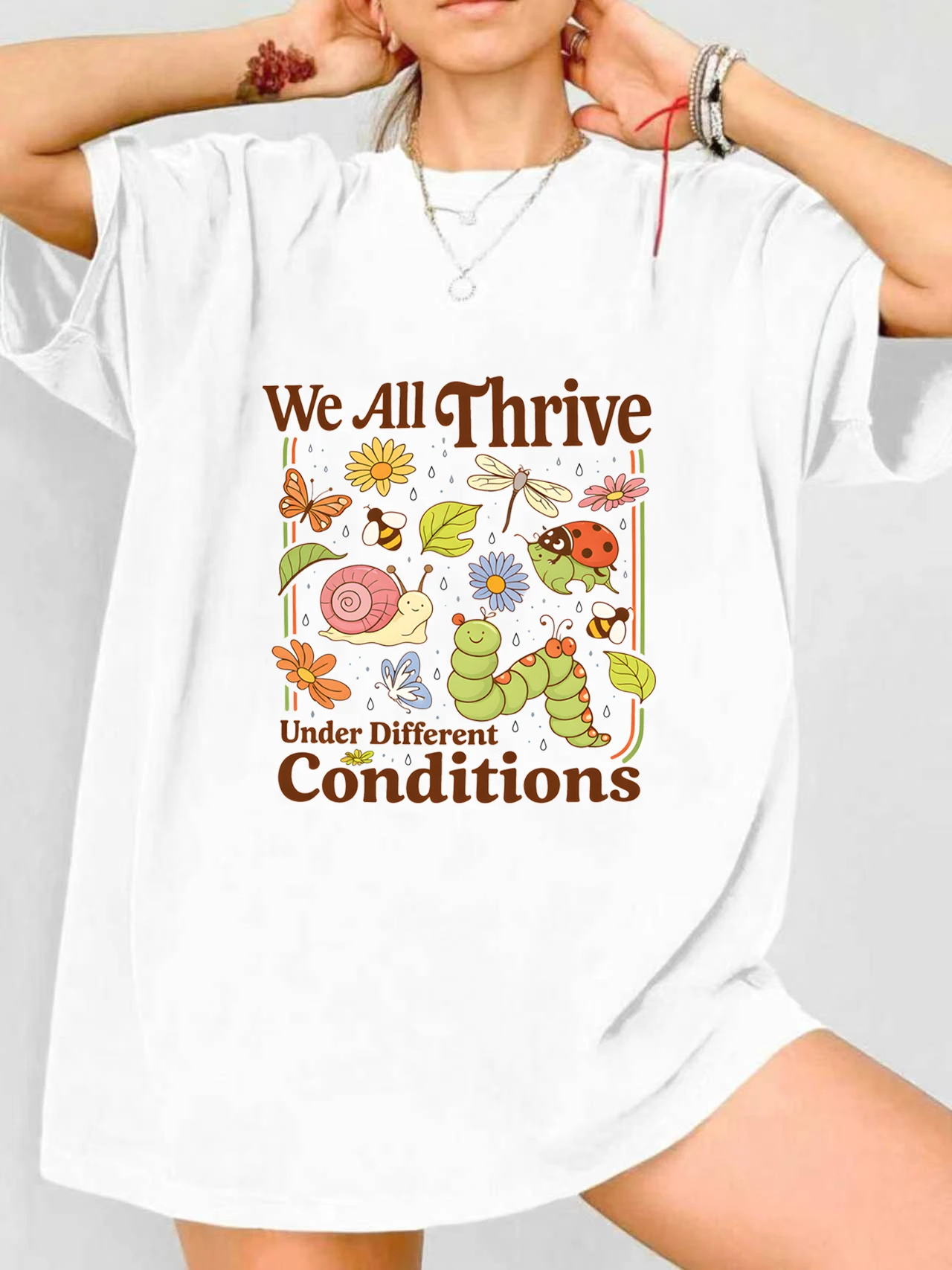 

【JYDX112304】Женская футболка больших размеров с принтом «Коллекция насекомых», летняя, повседневная, с круглым вырезом, короткими рукавами, в уличном стиле, универсальная.