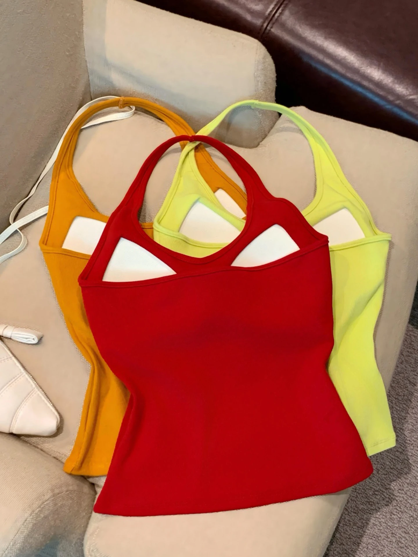 Top sin tirantes de color caramelo Dopne para mujer, sexy y picante, con espalda descubierta y almohadillas en el p, e...