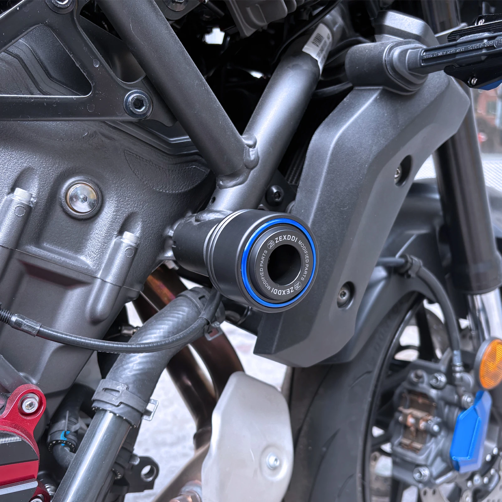 For YAMAHA MT07 XSR700 R7 MT-07 MT 07 FZ07 2014-2023 2024 2025 2026 Motorcycle Frame Sliders Crash protection Falling Protector