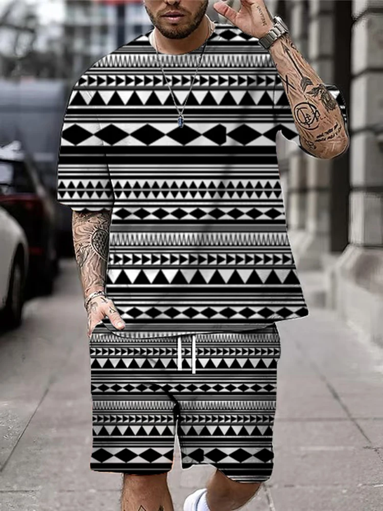

Men's T-Shirt Outdoor Fashion Loose Shorts Bohemian Print New Summer Men's Short Sleeve Shorts Set Street Everyday Casual Suits