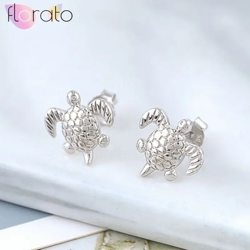 925 Sterling Silver Needle New Creative Cute Design Turtle Gold Silver Stud Earrings Women Niche Personality Versatile Jewelry