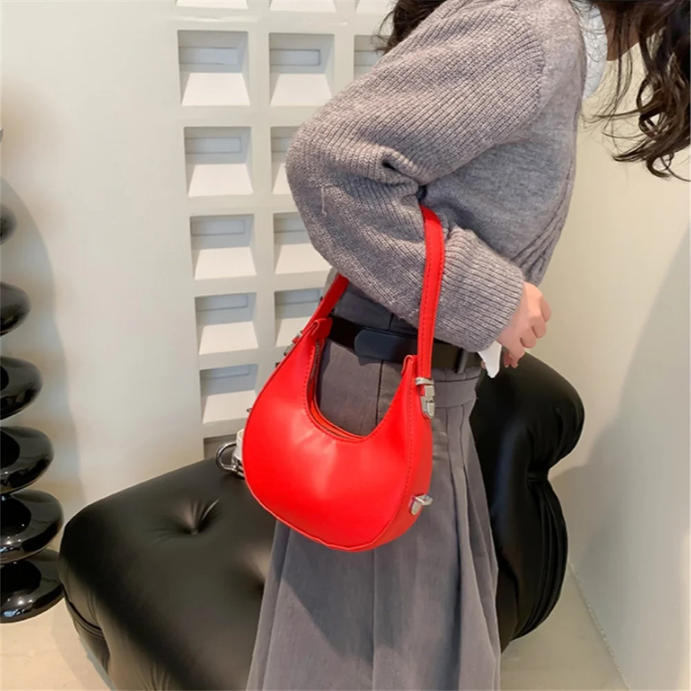 Large Capacity Underarm Bag for Women Fashion Shoulder Bag Simple Commuter Handbag