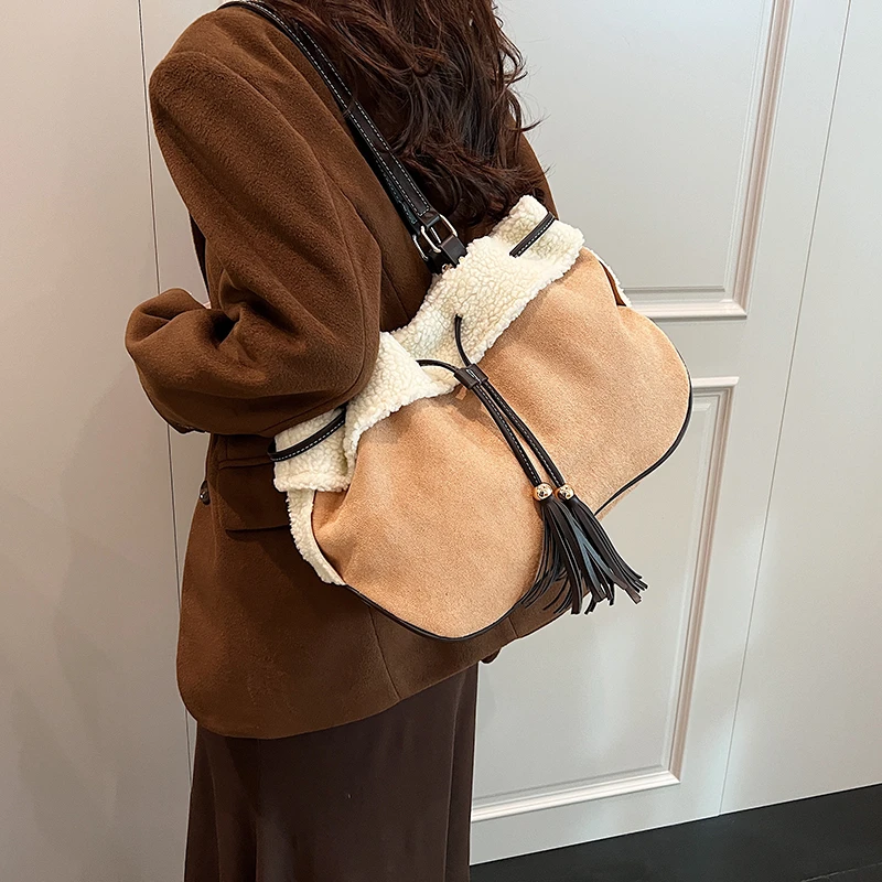 Large Capacity 2 Set Tote Bag Vintage Nubuck Leather Shoulder Bag For Women 2024 Winter Warm Lamb Woolen Handbag Designer Bag