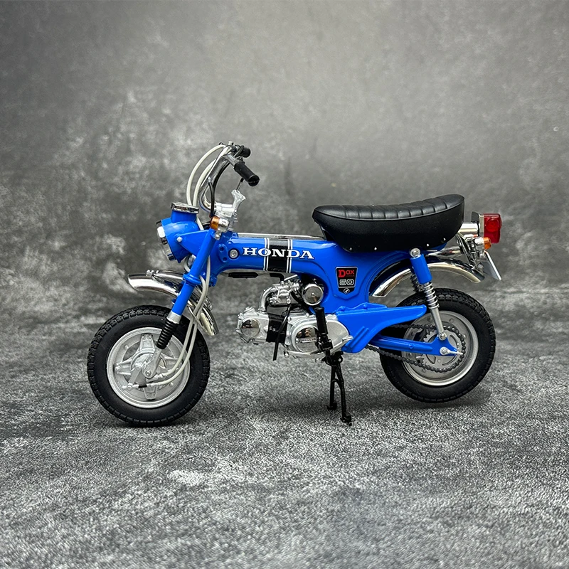 EBBRO 1:10 DAX Honda ST50 1969 alloy motorcycle model static display holiday gift collection