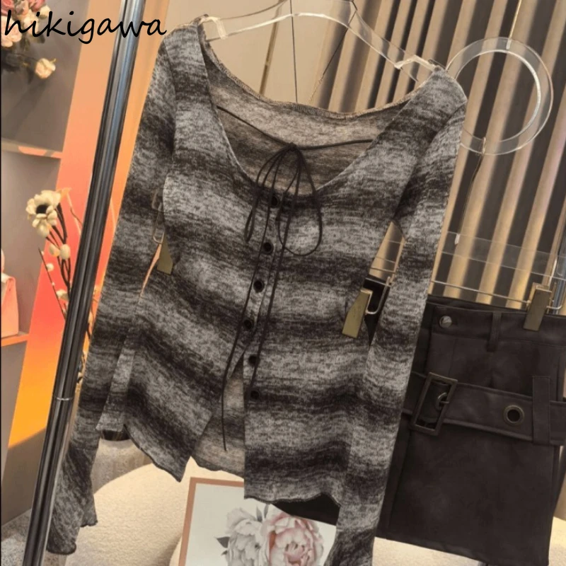 

Korean Striped Tshirts Women's Clothing Single Breasted Bandage Tees Fashion Flare Sleeve Camisetas Casual Slim Fit T-shirt Tops