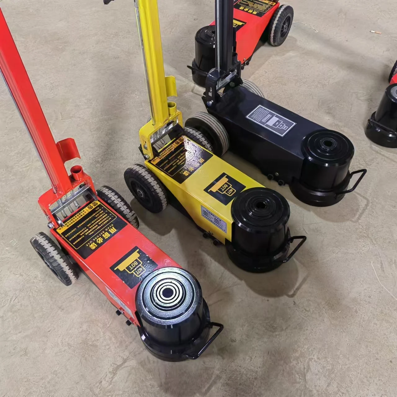 

AJ120 Steel Electroplated Foldable 120 Ton Pneumatic Hydraulic Jack Easy Operate Red Plated Jack